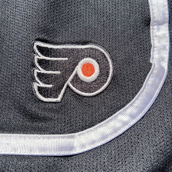 Philadelphia Flyers shorts - Picture 2 of 6